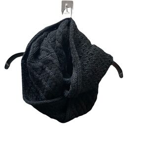 ❤️ OLD NAVY BLACK TEXTURED KNIT INFINITY KNIT SCARF NEW